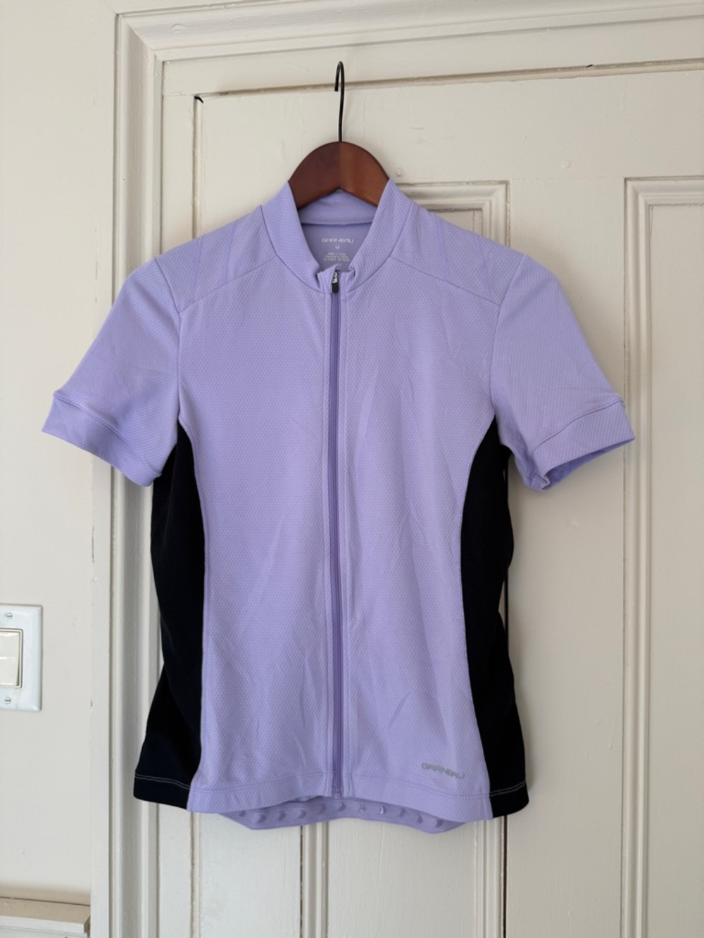 Women's Louis Garneau Breeze 4 Lavender Cycling Jersey. Sz Med. GREAT Shape!